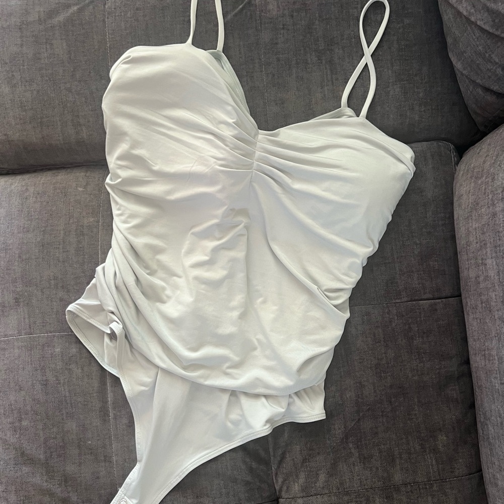 Express Ruched Bodysuit size XL
